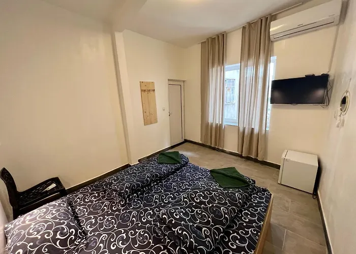 The Rainbow 2 Apartment *